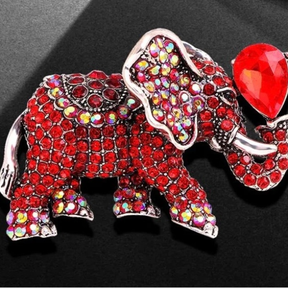 Elephant Brooch Elephant Pin Elephant Pendant Lucky Elephant Brooch